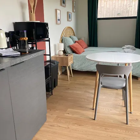 Le Clos Pommiers Appartement Quettehou