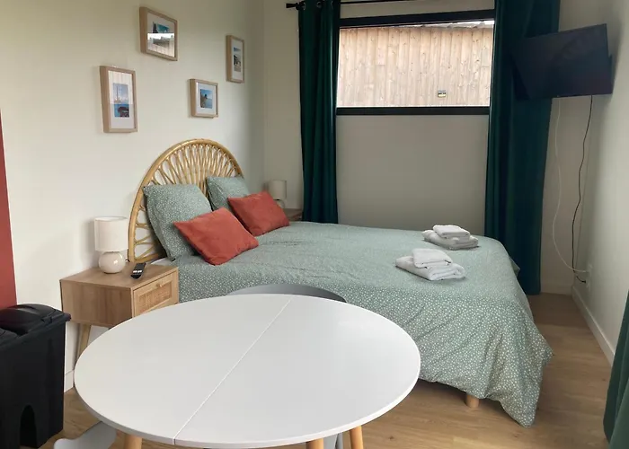 Le Clos Pommiers Apartment *